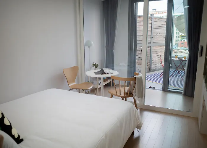 Apartament Urbanstay Myeongdong