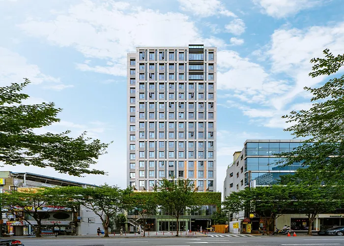 Urbanstay Myeongdong 公寓 *