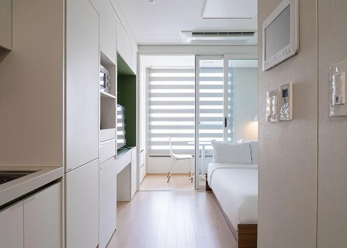 Urbanstay Myeongdong Apartament