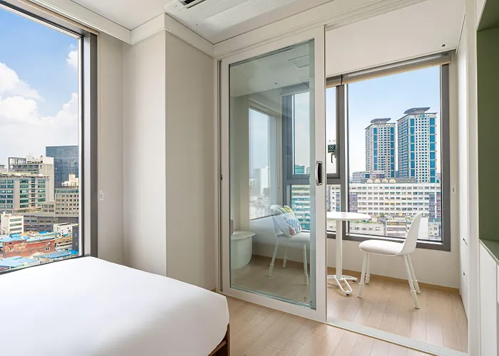Urbanstay Myeongdong 公寓